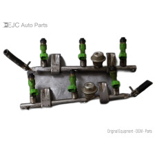 216G241 Fuel Injectors Set With Rail For 10-19 Subaru Outback  3.6 16611AA740 Gas