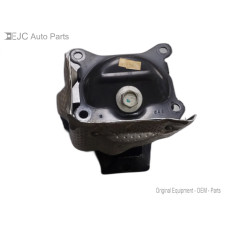 217D332 Motor Mount Right For 17-18 GMC Sierra 1500  5.3  Gas
