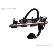 205S331 Fuel Injectors Set With Rail For 13-15 Hyundai Veloster  1.6 353502B200 Turbo