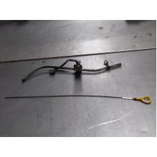 19N115 Engine Oil Dipstick With Tube For 10-16 Toyota Prius  1.8 1530137010 Hybrid