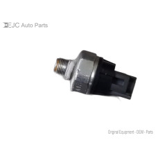 220W132 Engine Oil Pressure Sensor For 16-22 Honda HR-V 1.8 37250R1AA01 Gas 220W132 Engine Oil Pressure Sensor For 16-22 Honda HR-V 1.8 37250R1AA01 Gas