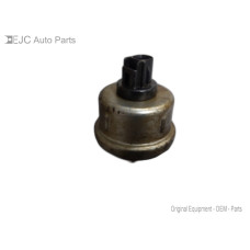 220S305 Engine Oil Pressure Sensor For 07-17 Toyota Tundra  5.7 8352060051 Gas