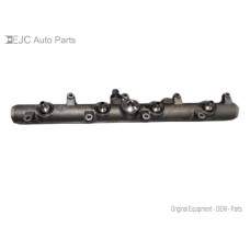 230Z311 Right Oil Rail For 03-04 Ford F-250 Super Duty  6.0 1840625C1 Diesel