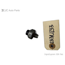 233N233 Engine Oil Pressure Sensor For 19-22 Subaru Forester  2.5 25240KA051 Gas